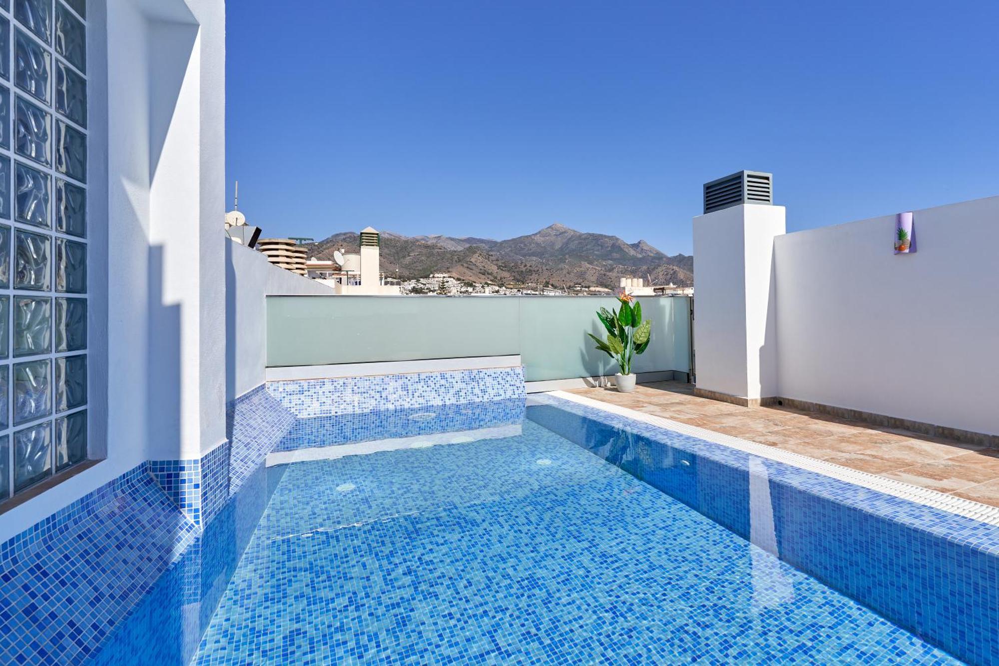Nerja Boutique 204 Beauty Apartment Luaran gambar